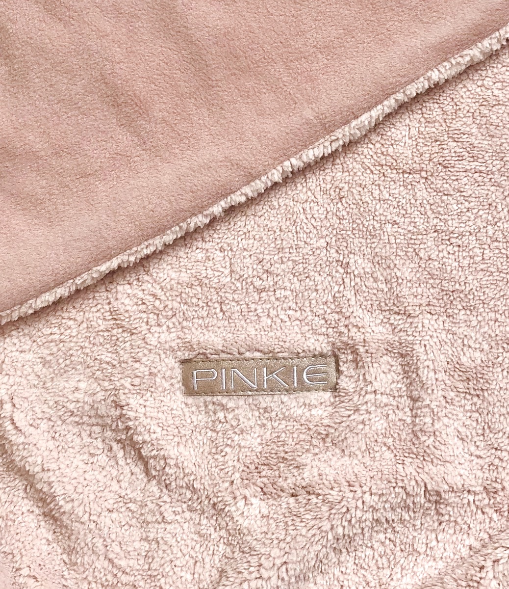 kliknutít zobrazíte maximální velikost obrázku deka se stahováním Pinkie Soft Pink