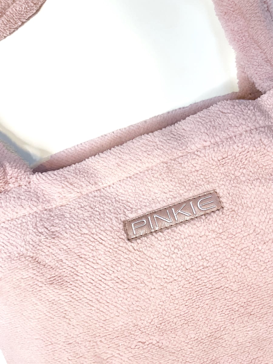 kliknutít zobrazíte maximální velikost obrázku univerzální taška Furry Soft Pink